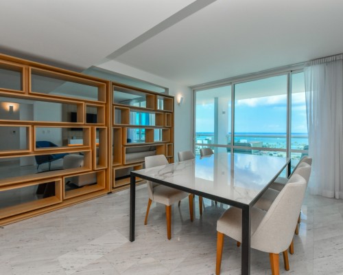 Penthouse at Acqua condominiums