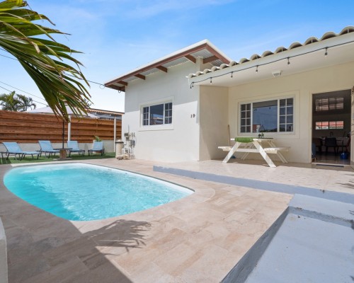 San Miguel 18-19 – Duplex Property Just 2 Blocks from the Beach