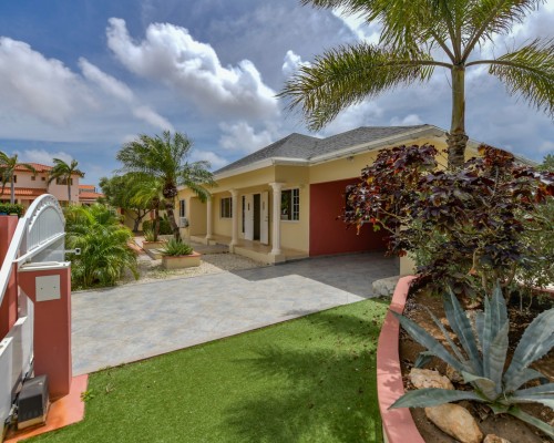 Wayaca Residence 246