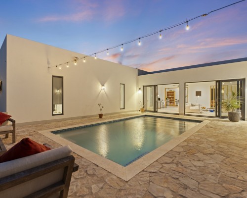 Papaya 18-H - Exquisite Villa with Pool, Solar & Designer Finishes